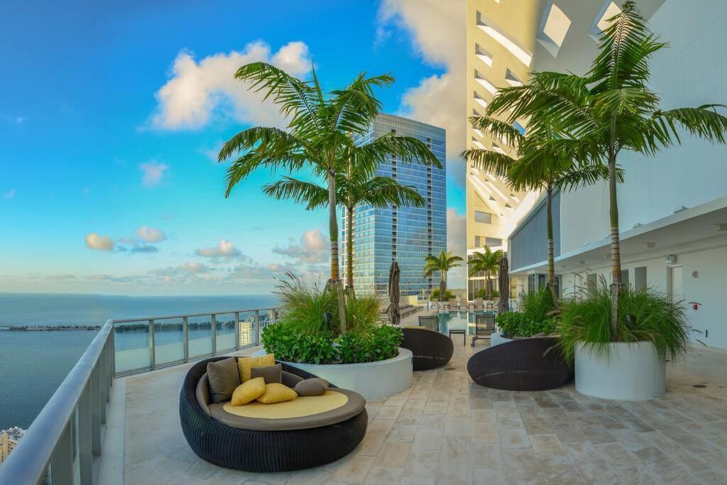 Lovely Upscale Condo Gorgeous View 2Bd 2Bath In Brickell マイアミ エクステリア 写真