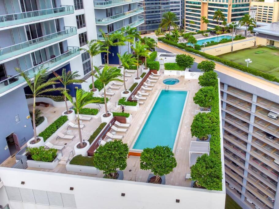 Lovely Upscale Condo Gorgeous View 2Bd 2Bath In Brickell マイアミ エクステリア 写真